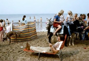 chris-steele-perkins-england-my-england-blackpool-beach