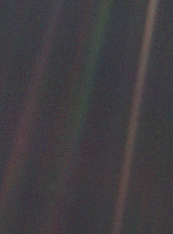 Pale_Blue_Dot