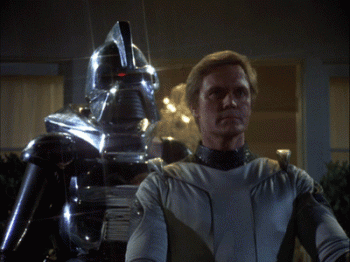bsg-1980-108-the-night-the-cylons-landed-part2 (24)